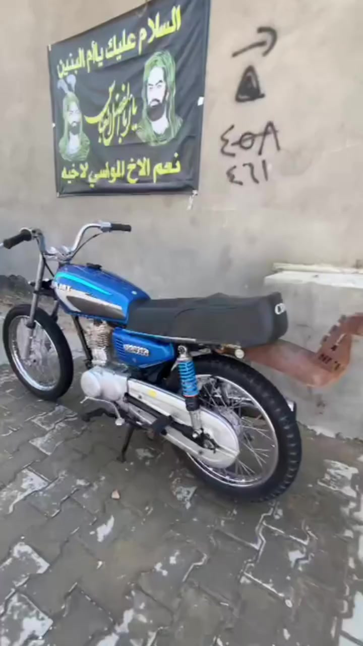 السلام عليكم دراجه للبيع شاصي 18نامه أوراق اصولي والمكينه هم 18شرط النعومه معدل شلعه نصبته مرتبه الدراجه ب600وبيه مجال مكاني ديوانية مركز 
***********👈 بي واتساب
