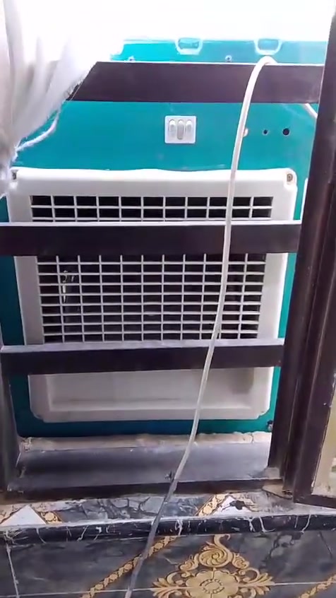 مبرده استخدام قليل والنظافة واضحة بالتصوير سعرها ١٧٠ بلاستك رايدها ب١٠٠ وبيها مجال
*********** للتواصل /المكان/ الحيدريه
