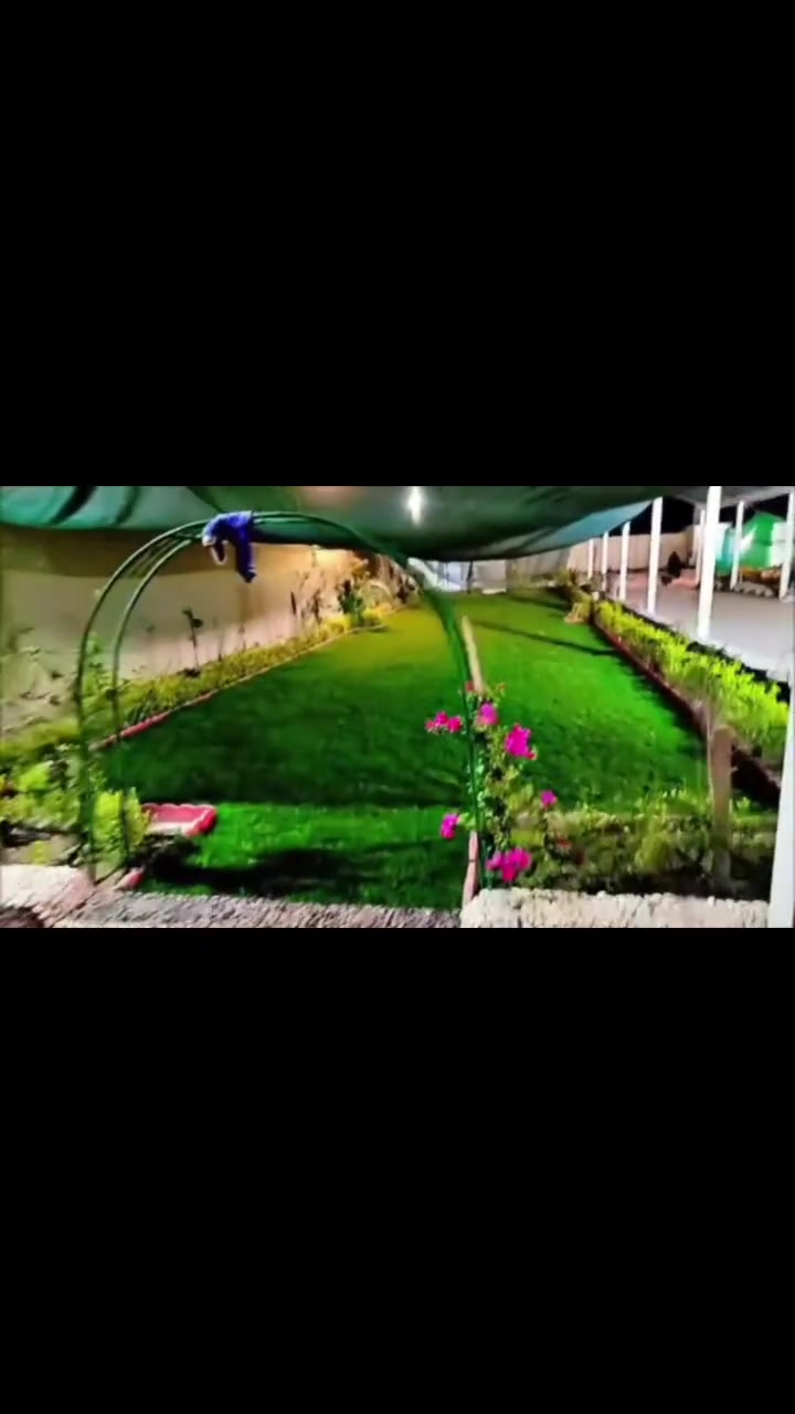 🏠 مزرعه حديثه – حي الجوادين 
📍 النزله الأولى __ نزله الرسول الاعظم

▫️ المساحه__1000متر
▫️ تحتوي ع مسبح/ 7في 3

▫️  تحتوي ع غرفه استراحه /5في 4
▫️تحتوي ع صحيات كامله /
▫️يوجد قطعه بناء البيت داخل المزرعة 
▫️مساحته 400متر ▫️
▫️مكان المزرعه ركن ع شارعين 
▫️متوفره جميع الخدمات ماء وكهرباء
وشارع سبيس

📞الرقم الاول./***********
📞الرقم الثاني ./
***********
        مكتب بركه الصدرين 
لبيع القطع الاراضي والبيوت 
الزراعيه والطابوو
