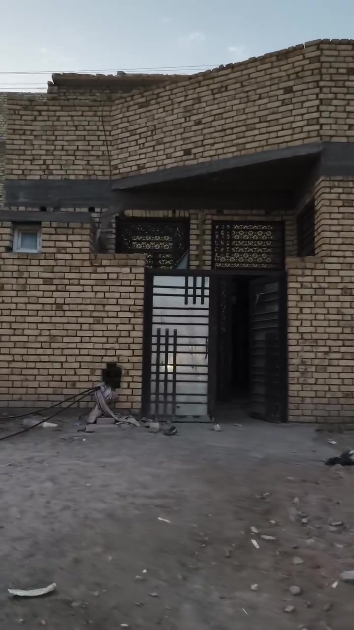 بيت لليجار ٣٠٠قفل السكان الصناعي حي المهندسين ***********
