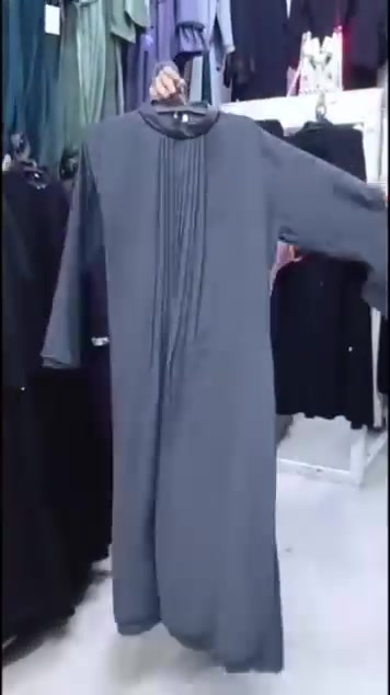 وصلات موديلات عبايات خليجيه والاسعار مناسبه موقعنه ديالى شهربان السوق القديم مجاور تكتور رعد ابو الاطفال توجد خدمه توصيل والاسعار 🔥
