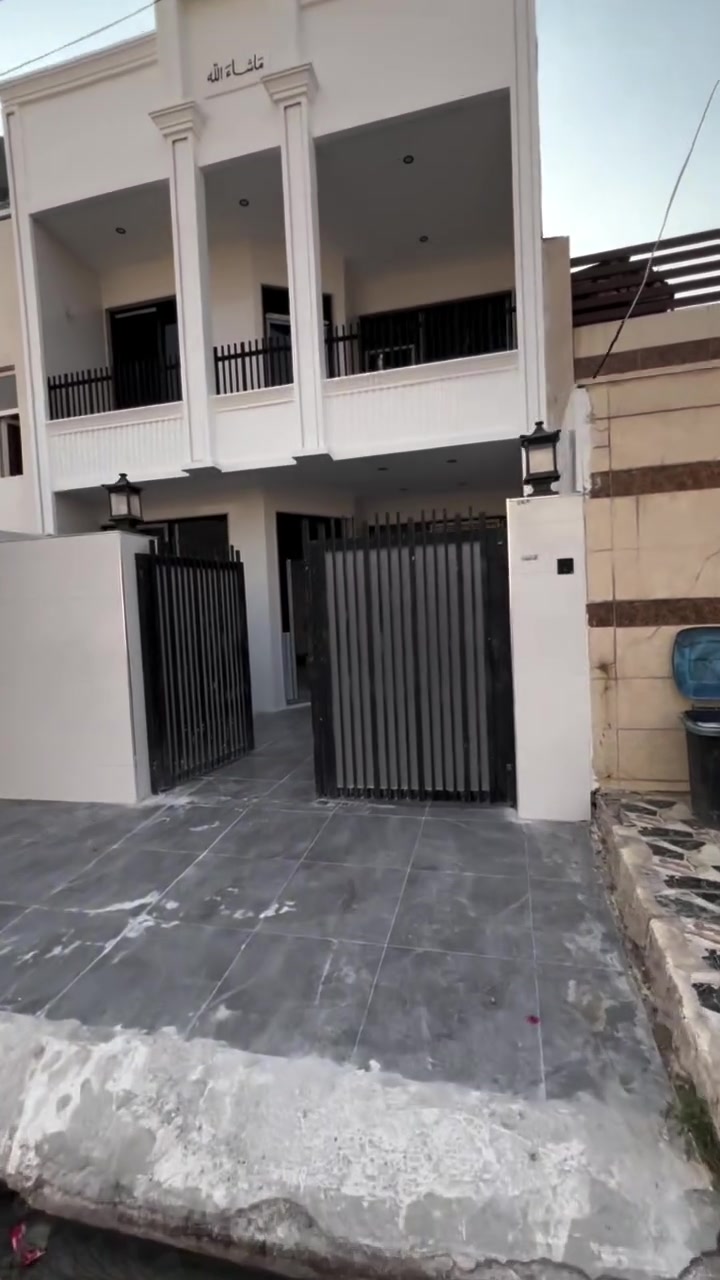 عقارات هەنگاوی داهاتوو  
خانوو بۆ فرۆشتن
شوێــن || هەولێر-   دارەتووی نوێ                             🛣
ڕووبەر :  125   م٢ 
  نرخ:  6 دەفتەر و   40  وەرەقە  💵 
بۆ زانیاری زیاتر پەیوەندیمان پێوە بكەن ......☎️📱
*********** 
‎ــــــــــــــــــــــــــــــــــــــــــــــــــــ 
بیت للبيع  ...🏘
المكـــان || اربیل-   دارەتوو جدید                               🛣
المساحة ||  125  م٢    ✅
 للسعر: 6 دفتر    💵 و   40   وەرەقە.    💵
للاستفسار اتصلوا ........☎️
***********

