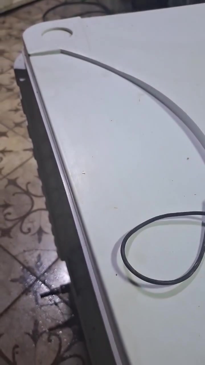 مبردات بلاستك عدد (٢) فول نظافات عنوان اربيل تواصل ***********
