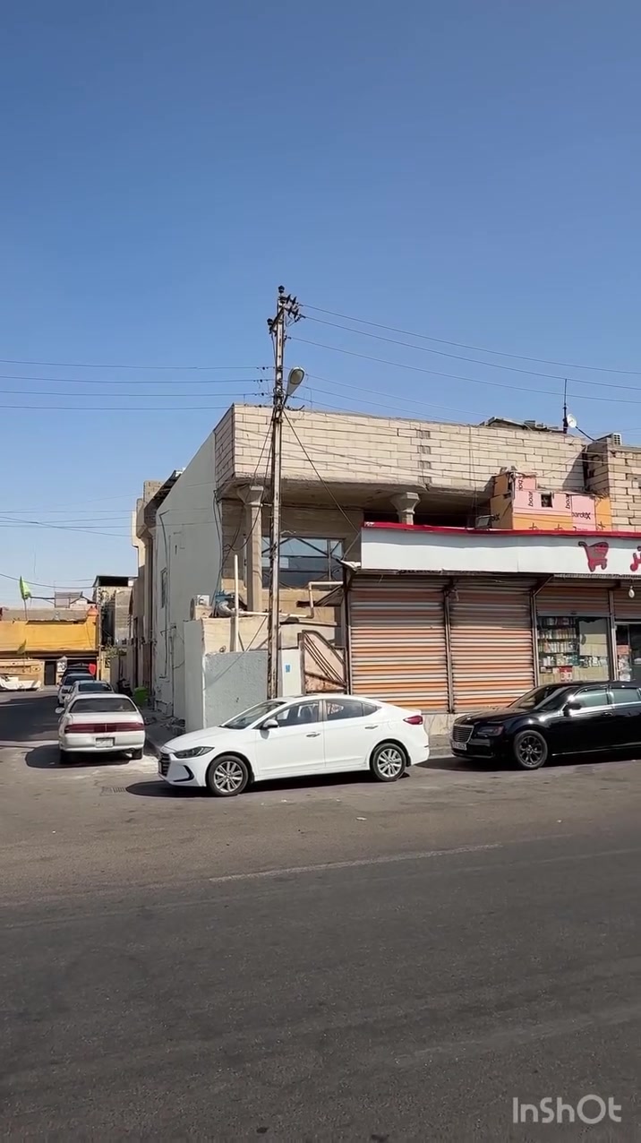 القبله شارع المدارس
الموقع تجاري 
المساحه ١٣٥ متر 
السعر ٣٣٠ قابل للتفاوض

***********
