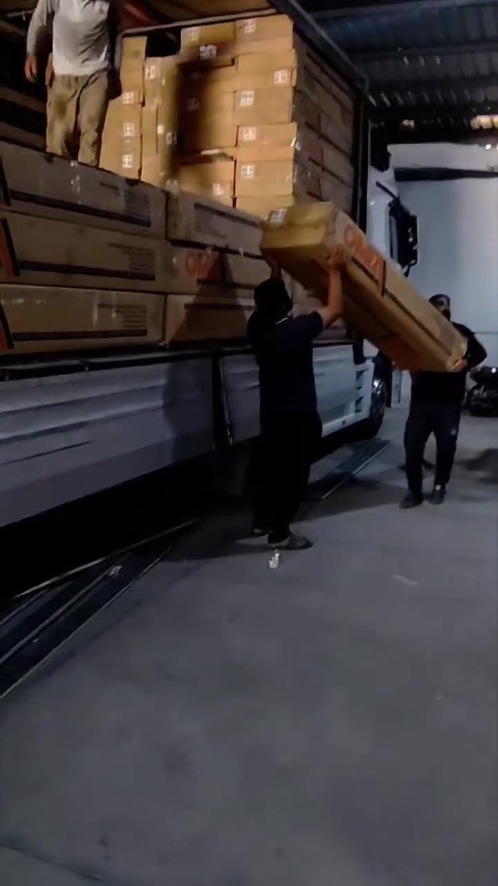 الحمدالله تم وصول مواد الفوم التركي من تركيا الى فرع أومتا خانقين ومستعدين لتجهيز كافة المنازل والمجمعات السكنية للأستفسار زورو موقعنا في داركوناره مجاور مجمع سوران او الاتصال على الأرقام التالية
***********
***********
 #بغداد #كركوك #مشاهير
