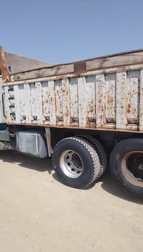من رخصه الادمن
اعاده نشر بسبب الوعود الكاذبه اعادة نشر 
قلاب 112 اكسنات بومه ابو الفلتر رفاع جوبليس رقم كركوك ساقطه السنويه سايس ستين معمره جديد لاصرف ولا نفخ  زوجين تايرات جديد  بتريات جديد  تبريد ثلج السعر 120 و بيها مجال / ملاحظه ترهم معارض مع قلاب والفرق نقدا 
العنوان موصل الايسر ***********
