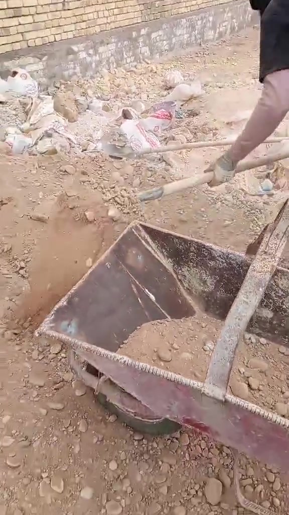 تصعيد مواد • نقل اثاث • قلع سيراميك