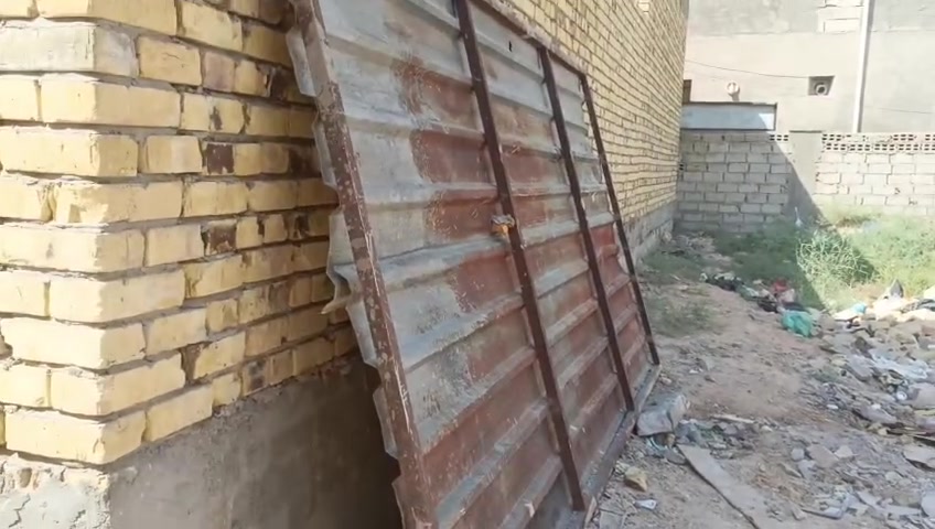 نص قطعة • ١٠٠م • حي ميسان شارع الشيوخ
