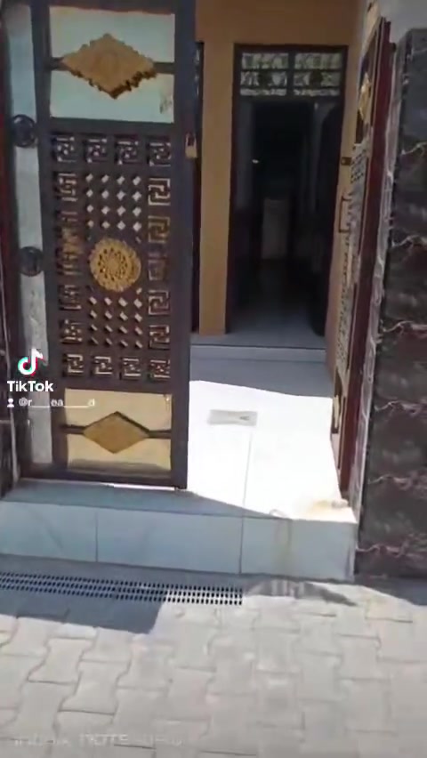 الشعب محله ٣٤٣ زراعي وره سده ملعب مصطفى نهايه فورتات
١٠٠ متر ب ٦٣ مليون بيت كامل جاهز
منطقه كامله خدمات
*********** وات ساب راسلني
