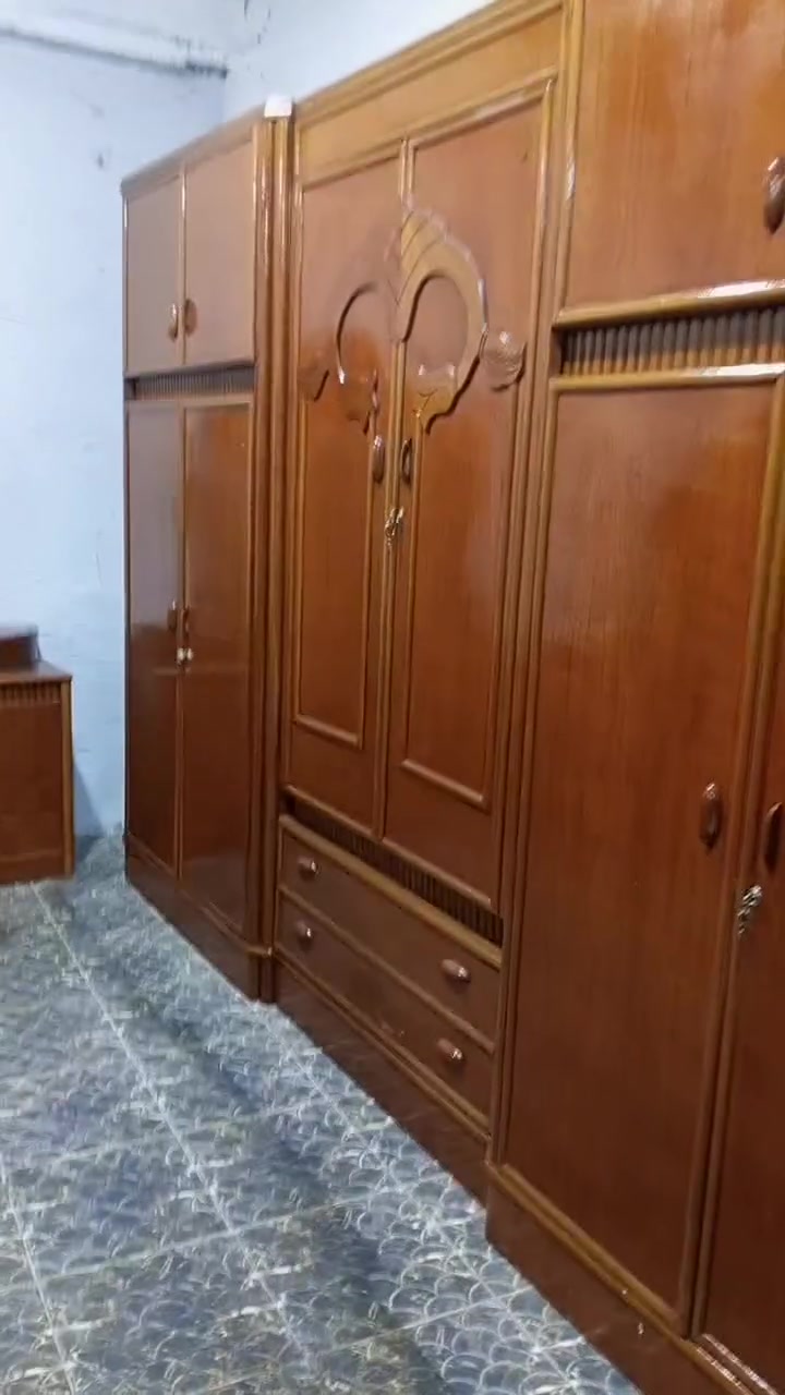 غرفة • نظيفه • بيه مجال