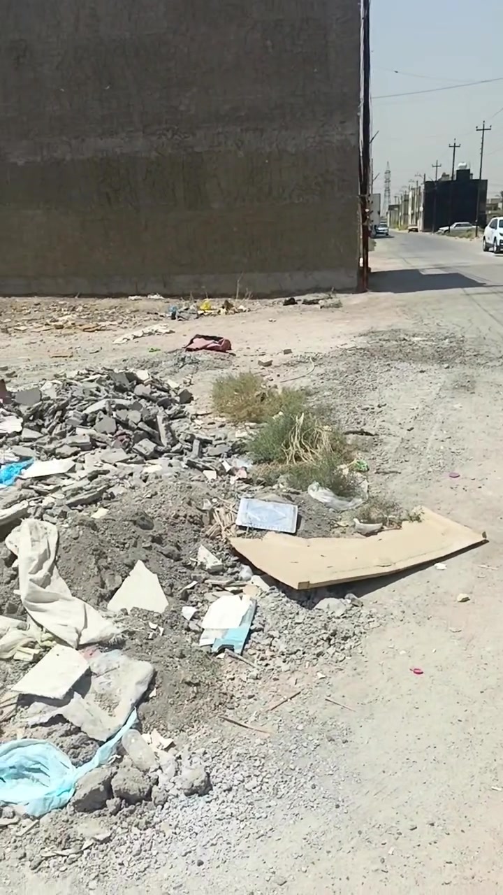 قطع ارض للبيع مساحه 100متر رابع فرع خلف محطه الارزاق واجه 6وربع نزال 16الاستفسار *********** ارض النخيل هور رجب
