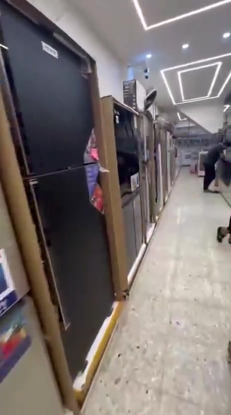 لأن راحتك ورفاهية عائلتك هي أولويتنا، نوفر لكم  [] ألاجهزه الاحدث  من كبرى الشركات العالمية  .🛑 لماذا تختارنا؟🌟 جودة أصلية ومضمونة 100%.🛡️ كفالة حقيقية وخدمة ما بعد البيع.💰 أسعار تنافسية  والقصد المريح وعروض حصرية تناسب الجميع.🚚 خدمة توصيل سريعة وآمنة حتى باب بيتك...ماعليك غير الاتصال على الرقم .+964 783 222 0004
