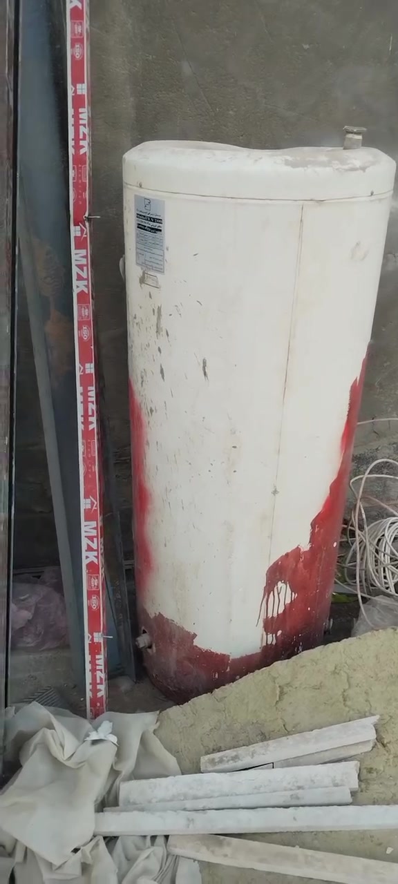 غراض لبيع الشراي يتصل او ع خاص 📍مكاني شامية حي العسكري هذا رقمي  ***********
شباك حديد الثقيل الارتفاع 170سم والعرض 2م

باب حديد الثقيل الارتفاع هو والجرجوبة240سم والعرض 1م

سخان شغال س 60وبي مجال قليل 

مراوح ثنينهن 20
