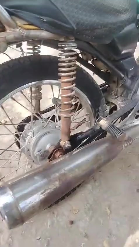 دراجة  أرشة نضيفة حلوة سعر 250وبيه مجال قليل  يرادله بس كشن عنواني بابل *********** هاذا رقمي بس واتساب بي
