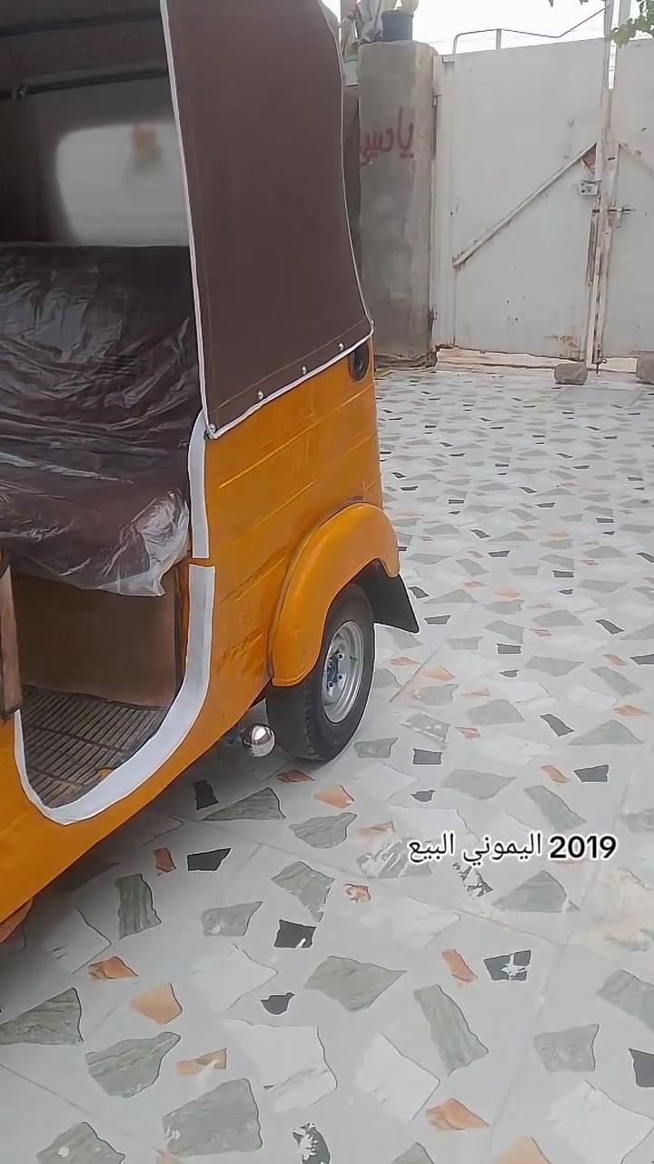 سلام عليكم تكتك للبيع موديل 2019 شهر 2 اوراق  وكيل شاكر ابو لمجر كشر نضيفه بيه بس لغد مرشوش صبق لباقي مكفول مكينه لا تبخير ولا تنقيص بس بوشه وبستم  ولا مشروكه تكتك خير من الله مال جناي السعر 4400وبيه مجال  المكان المجر الكبير ناحيت العدل الستفسار ***********
