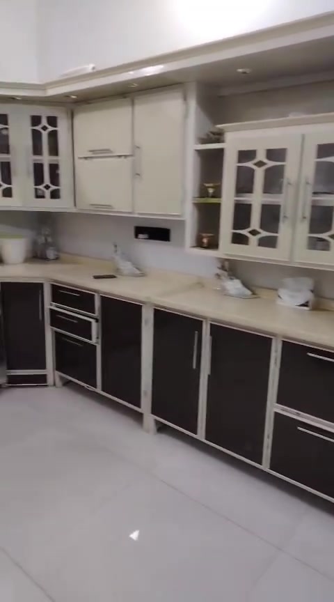 كاونتر للبيع  مرمر كلش نضيف وجبير للاستفسار *********** بي واتساب
