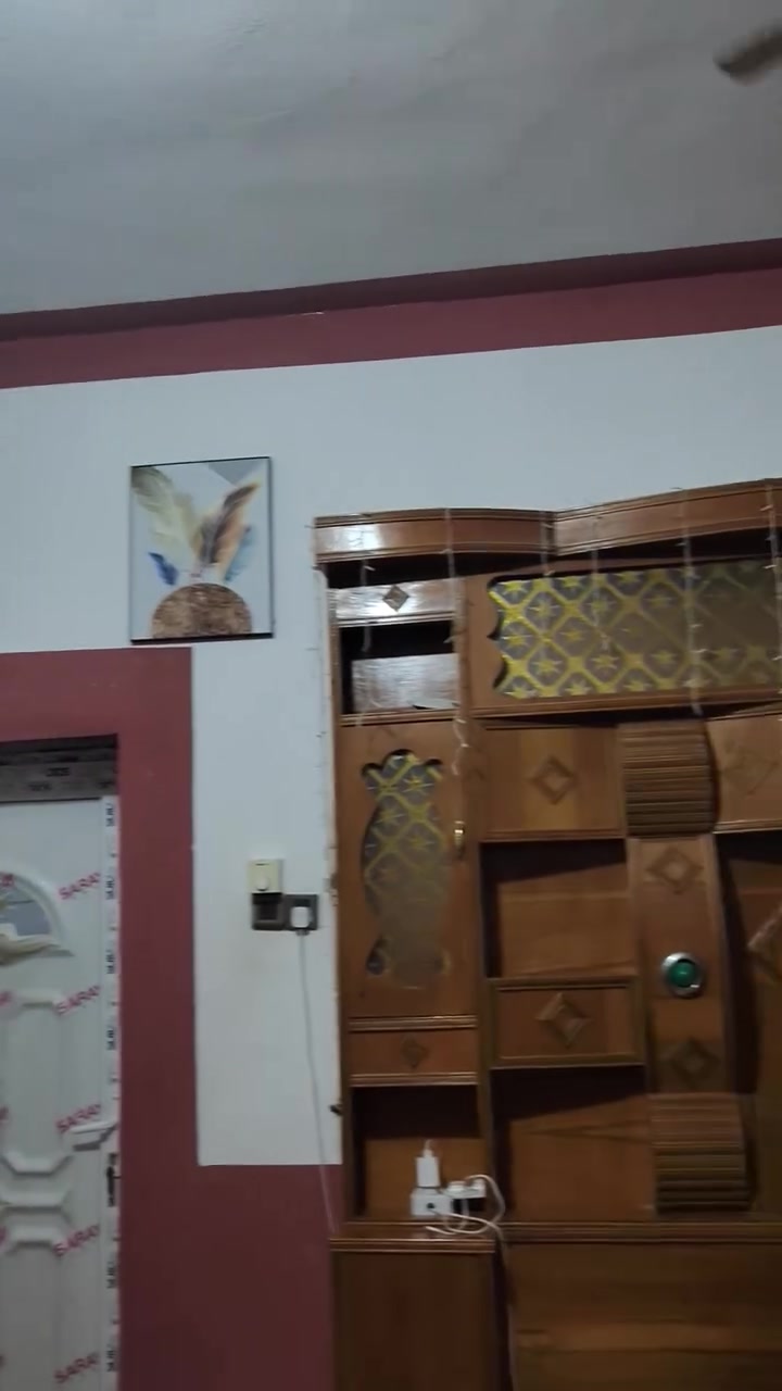 للبيع غرفة نوم  خشب صاج عراقي  نضافه  فول مستخدم قليل
عنوان الرمانه 
التواصل ***********
