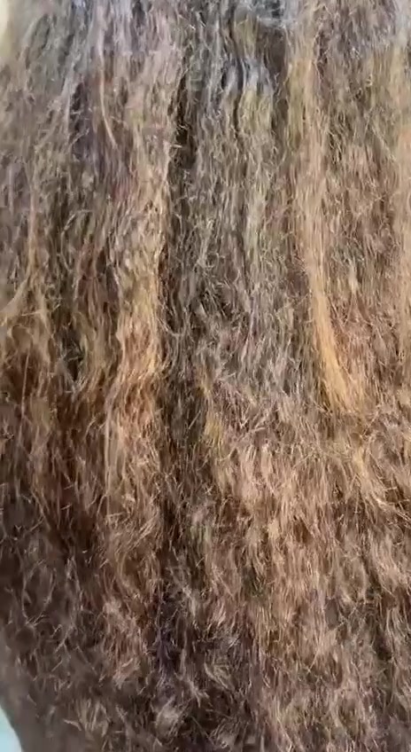 عروض عروض نار سبوت يرحب بيكم العامريه شارع المضيف مقابيل كافي ليمونه طابق ٣معالج وتسريح ٢٥ وشعر طويل ٥٠ سارعو بالحجز على رقم***********
