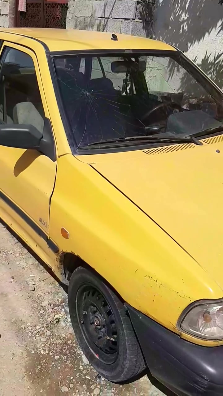 سايبه البيع ٢٠٠١١ مكينه مجفته جديد وكير نضيف حداديه نضيفه السعر ١١ ورقه بس صاحبه ملندله مسمكات مال ابو سياره موجودات وهاذا رقمي ***********
