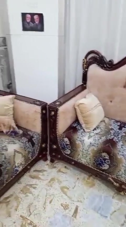 سلام عليكم تخم للبيع 10مقاعد ***********
