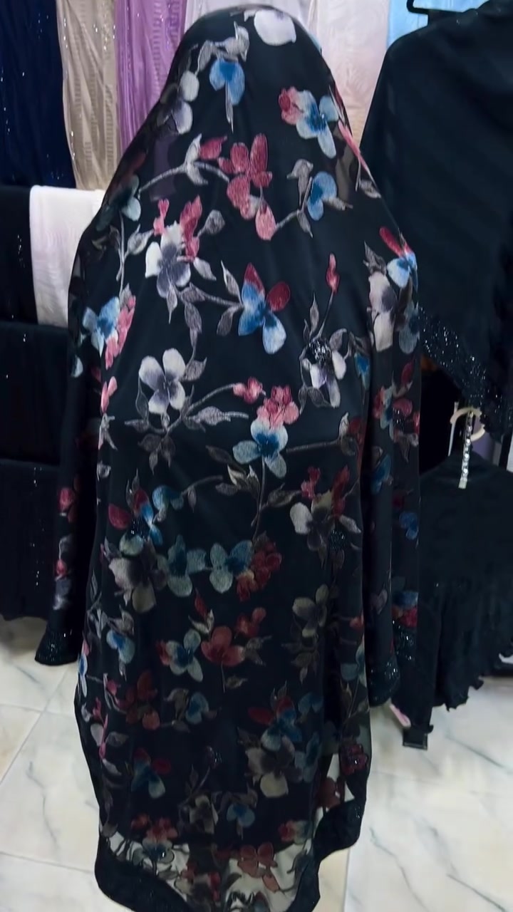 ربطه مغربي  أماراتي الأصلي 😍❤ 
قياس  : 125  
السعر :  18 الف
❤️جمال ❤️اناقه❤️نزاكه 💖

 ✅✅

 نختار لكم ارقى الموديلات لتكون بضاعتنا عنوان للأناقه والجمال لديكم .... ❤😍
الصويرة /حي الزهراء /الشهداء مقابل جامع الطيف الخبير قرب محلات أبو نبأ للأقمشة
توجود خدمة توصل داخل الصويرة
📞*********** 

 #واسط#الصويره #هاشتاك #اكسبلور #متابعه_ولايك_فضلا_وليس_امرآ
