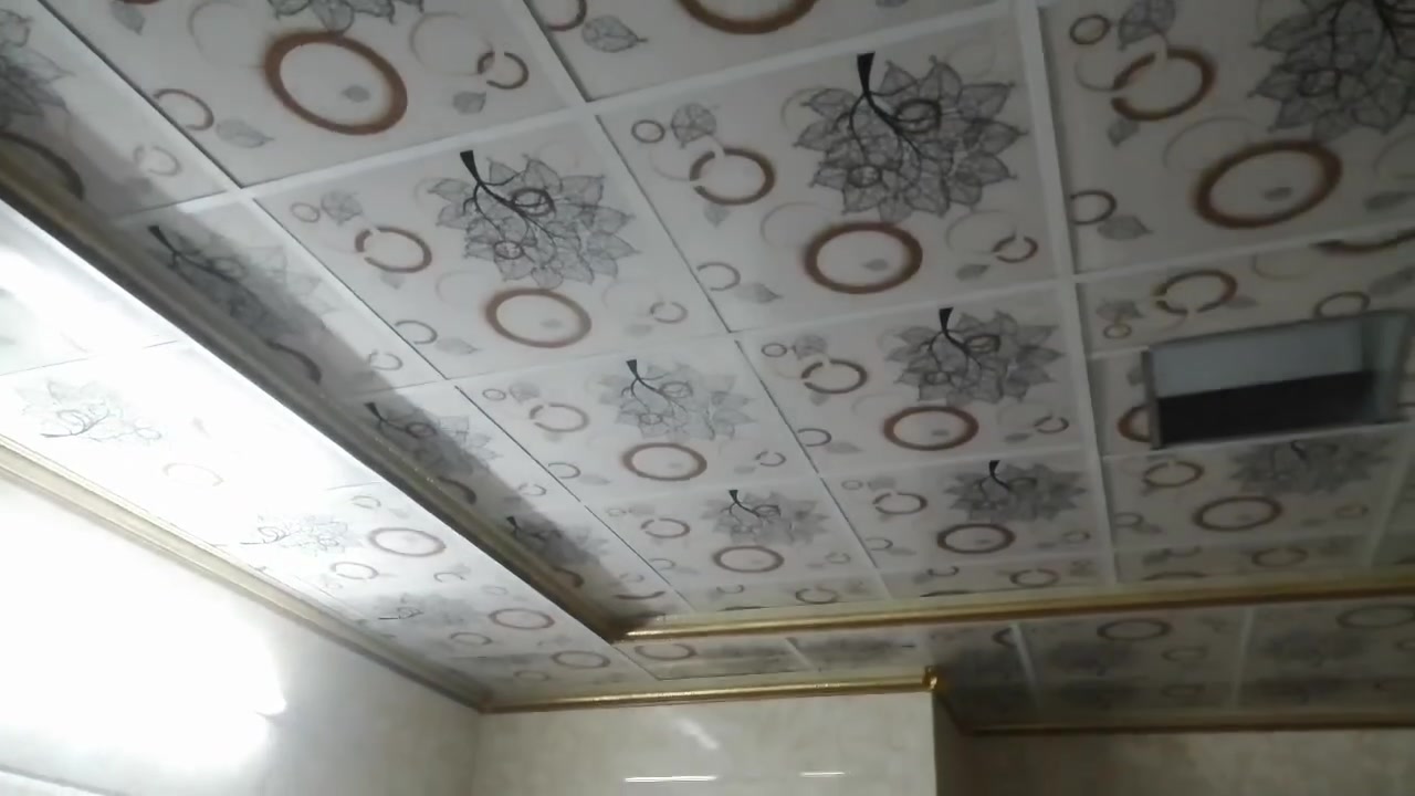 🌹 عملنه اليوم في كركوك  🌹
 اسعارنا جوه السو‌ك وشرط بلیزر دقیق شغل درجة اولى 🌺
سقف عدل سعر المتر 2000 عمل 
سقف ديكور سعر المتر 3000 عمل
تغليف جدران سعر المتر 2000 عمل

للتواصل  واتساب 🕊
<***********>
<***********>
