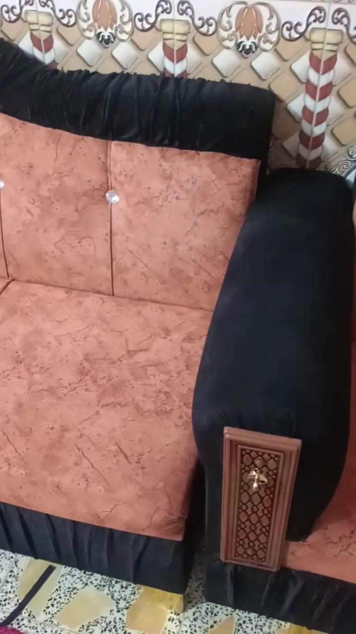 ثلاجه ١٣٠ • نضيفه • كامون 20 برو