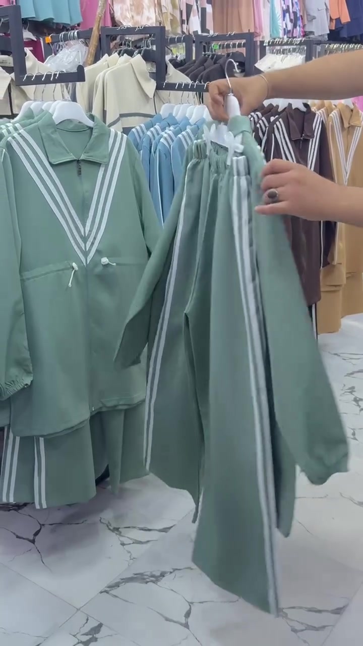 سوت رياضي نسائي • خامة دابل • اوركيد ستايل
