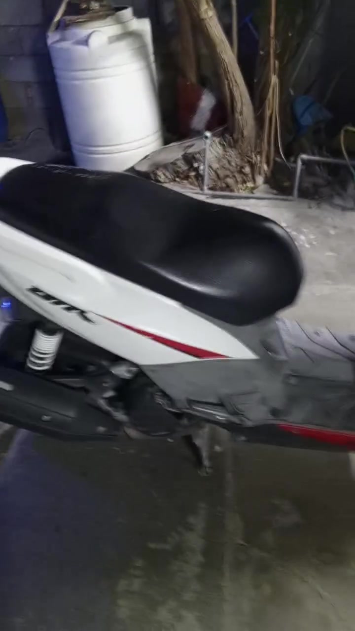 السلام عليكم عندي دراجه GTR ، للبيع دراجه نضيفه ومكفوله كفاله عامة العنوان بغداد الشعله للأستفسار على هاذا الرقم *********** او مراسله خاص
