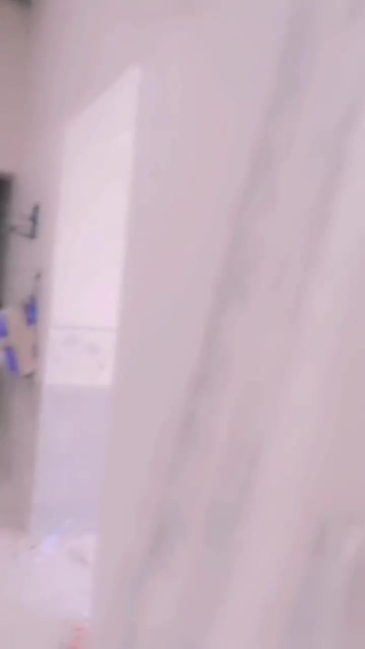 سلام عليكم اسطوات بياض  شرط طبك مسطره شغل هندسي سعر متر 4 صلخ مالج سعر متر3  ***********اتصال أو تعال واتساب
