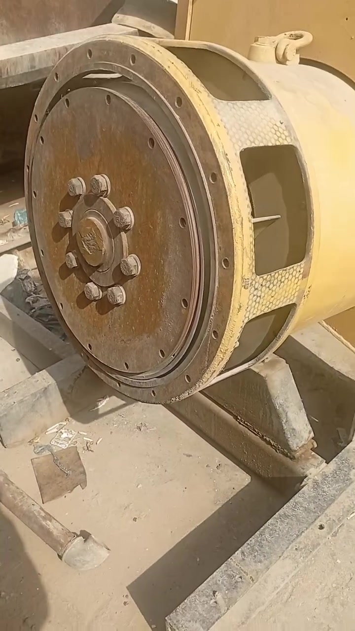 مولد • ٥٠٠كيفي • للبيع