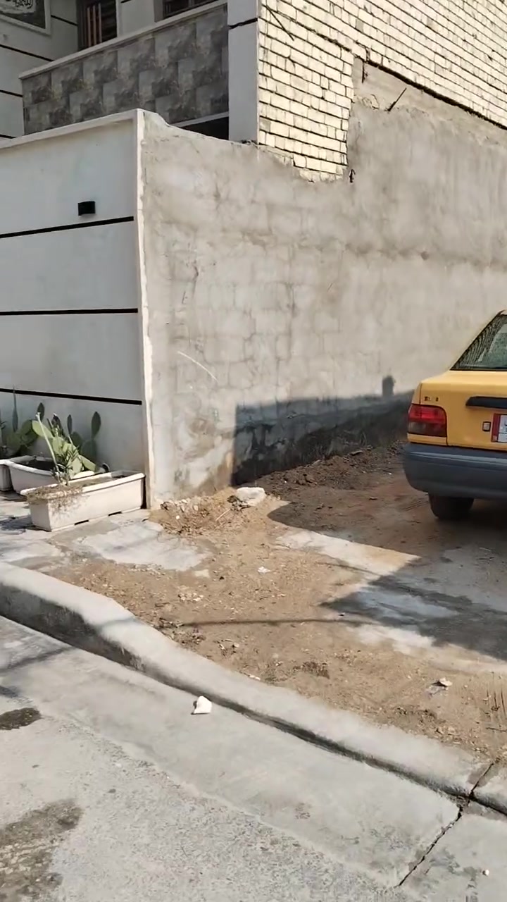قطعة ارض للبيع زراعي منطقة حي المهندسين قريبه على سيطرة الشعب.. المساحة 100/الاتصال على الرقم***********واتساب 
السعر55
