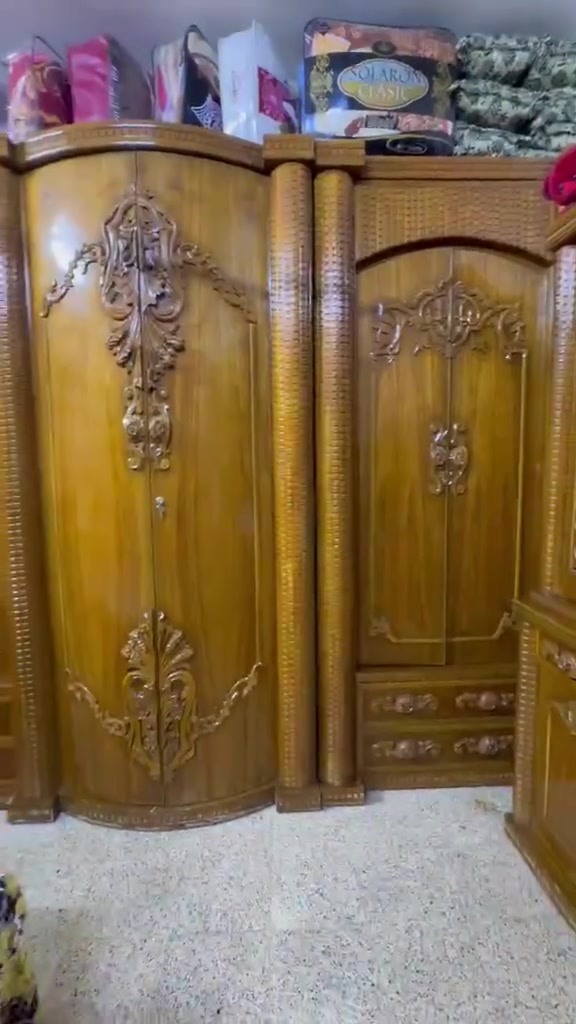 غرفه جديده فصال رقم واحد خشب صاج درجه اولى للبيع التواصل عل خاص او الاتصال على الرقم ***********
