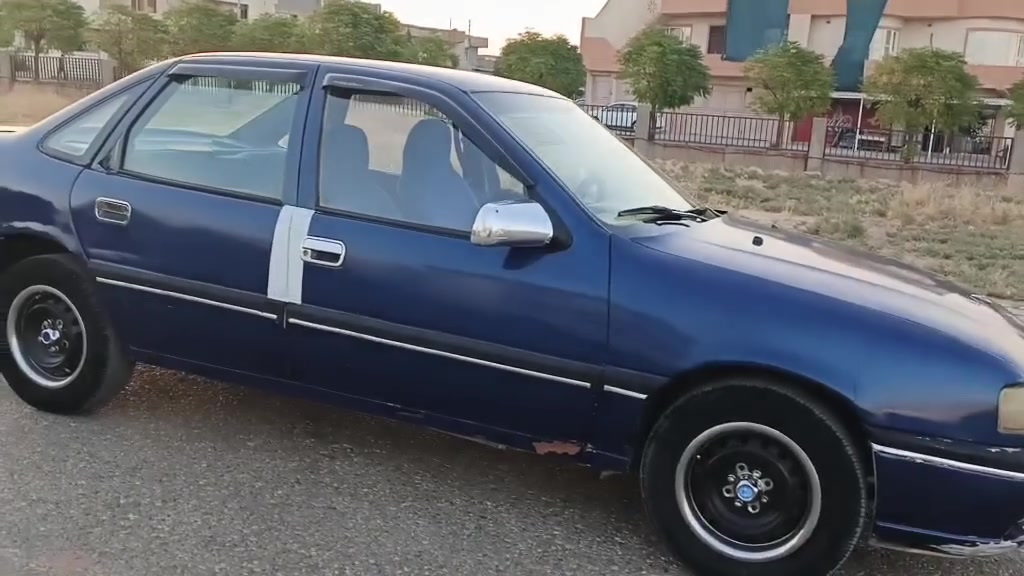 ئؤپل مؤديل1991سه نه واي به شرت حاسيب ئاوليت
مه كينه ٢٠گير مه كينه به شرت بي دعم بي له دراو 
بي خيس تنو تؤل مالي دؤست كاره بي هامو به شرت 
دوا تي لؤكه نرخ 17ماعامه له ناو نيشان جمجمال 
***********ئاسيا***********

