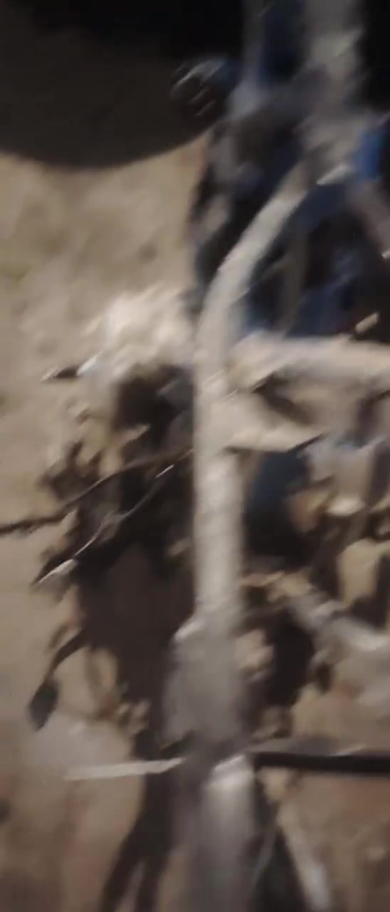 غراض بوكسر للبيع وشاصي بي اوراق للبيع مكاني كرادة شارع ٤٢ مركز غزوان الفيتر ***********
