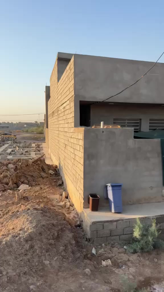 دار للبيع مساحة ١٥٠ متر طابو زراعي سند ٢٥ طابق واحد عنوان الدار ديالى بعقوبة ام العظام شارع المضيف للمعلومات مراجعة مكتبنا الكائن في بعقوبة ام العظام الشارع العام او الاتصال على الارقام الظاهرة ***********
***********
