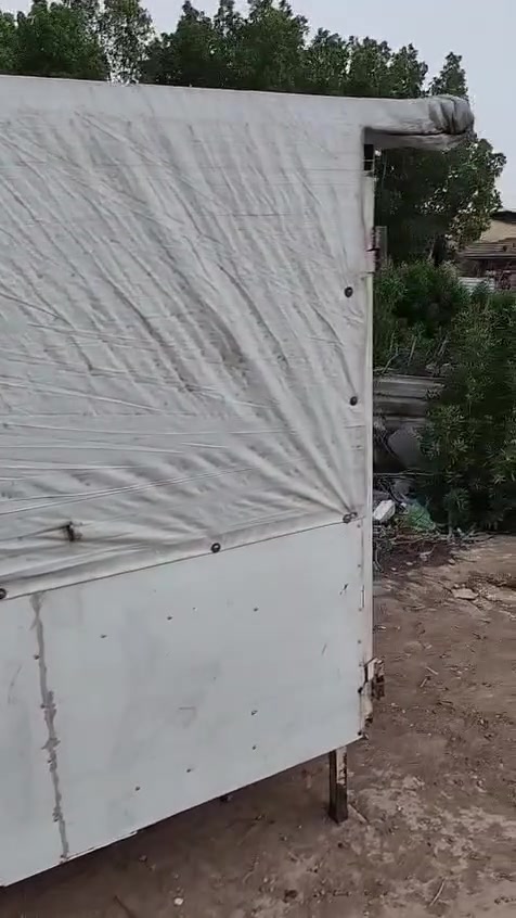 محجر مال كية بي جادر كامل وباب او رفوف 
 رقم الهاتف ***********
