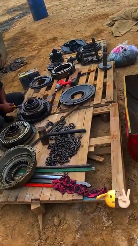السلام عليكم فيتر جميع انواع شفلات صيني تجفيت كير محرك شغل مضبوط ونضيف للتواصل رقم ***********/***********
