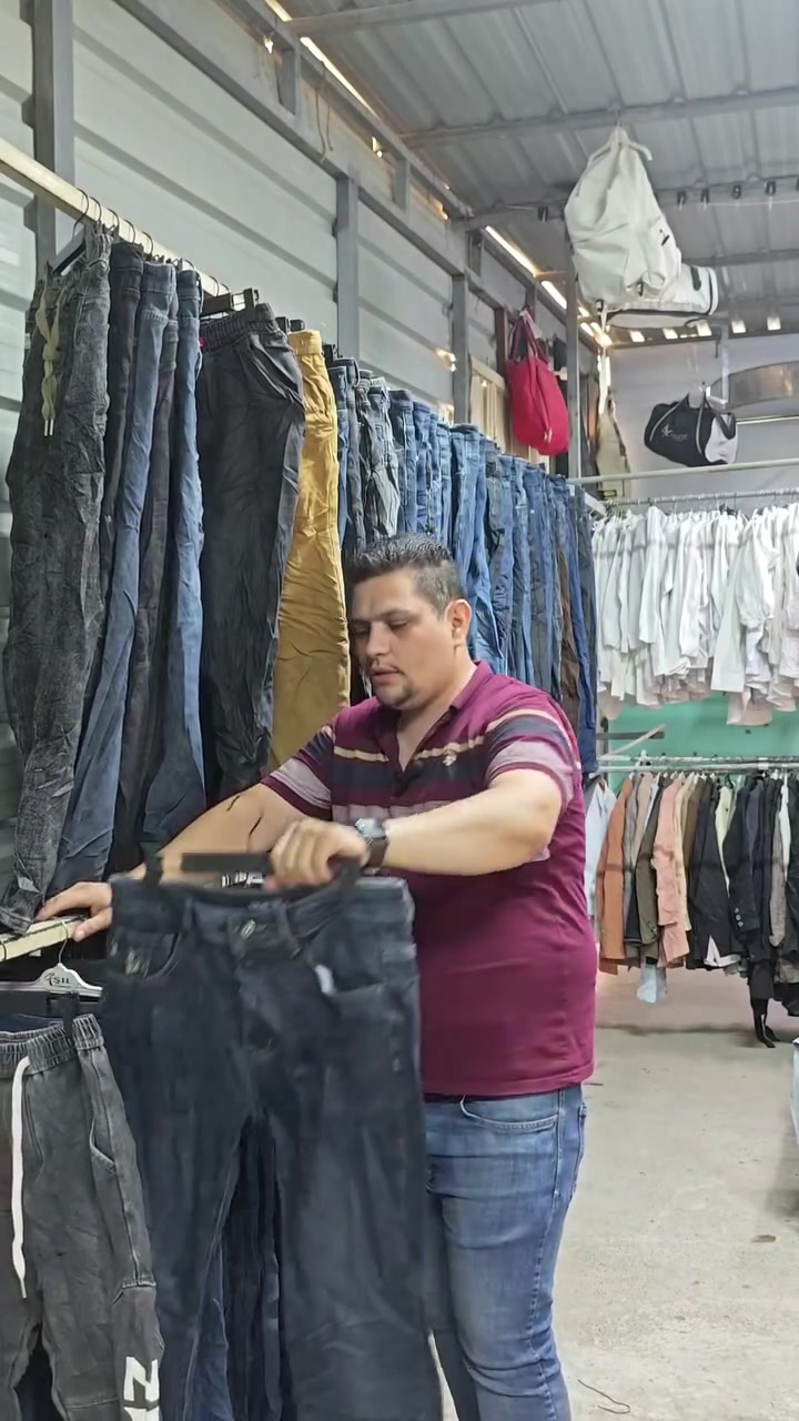 فتح الأن                                   

 بنطرون كابوي مبطن فرو رجالي شبابي 

يتوفر جميع القياسات 

درجه أوله فووول ليكرة 

عنوان المحل شقق الخضراء مدخل فرع طرشي المذاق خلف جامع المحسنين *********** محلات طارق باله 

متابعه وتفاعل للصفحه طارق باله 1   ليصلكم كل ما هوا جديد
