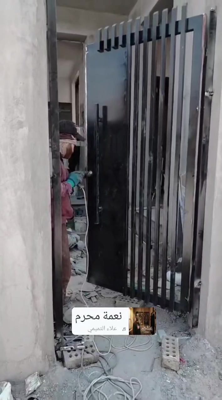 حداد عام نشتغل بيبان سلايت شبابيك سقائف كيسبان محجرات صبغ بابل حله واتساب***********
