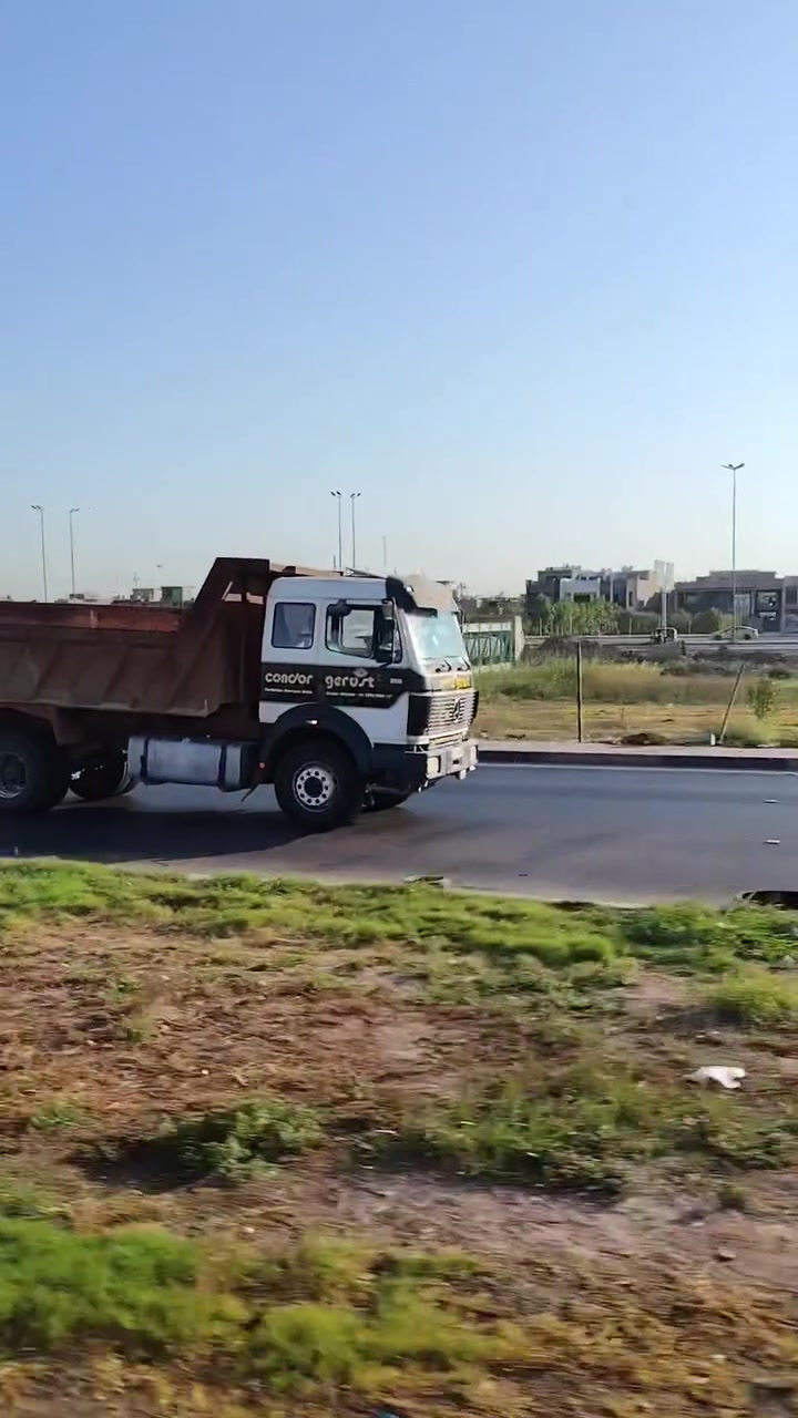 السلام عليكم
للبيع كرواتي مكينه 6 سوبر لا تنقيص ولا تبخير مجفت جديد اكسل جي اف اصل طويله ومكصوصه محنيه مضروبه باج بطن سبرنك ابو ال4 مال اقجم كير 155 قليج تخم تاير رقم ديالى انكليزي سنويه لل30 بالسنويه بدي ثابت بدي نضيف قماره بلاديه السعر 200 وبيها مجال مكاني بغداد
***********

