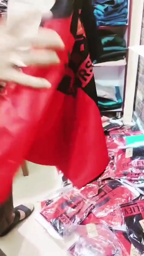 قميص بدي شفقه بس بالف دينار
الكميه 200 قطعه فقط
العنوان ناصريه قضاء النصر قرب مطعم غفران الصوب الصغير *********** إشارة الأصدقاء
