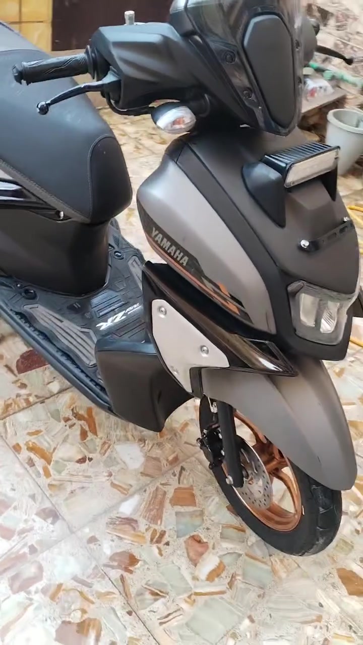 يماها ZR • خبس • شخط