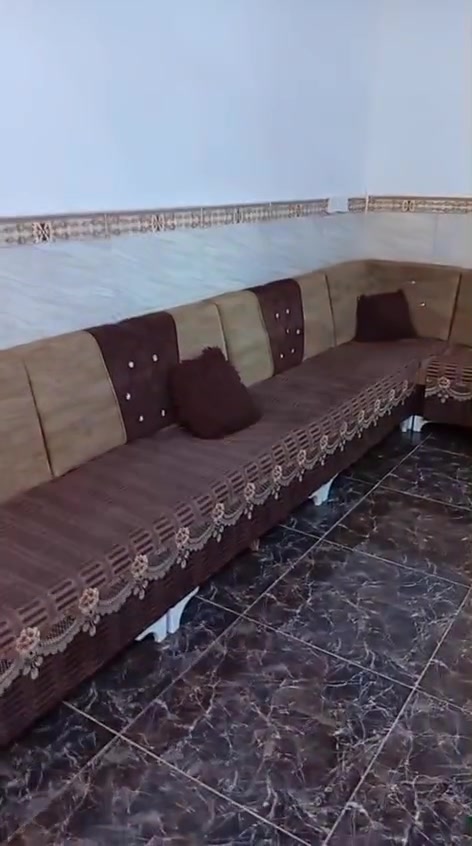 كنب • ١٤متر • تصليحات بسيطة