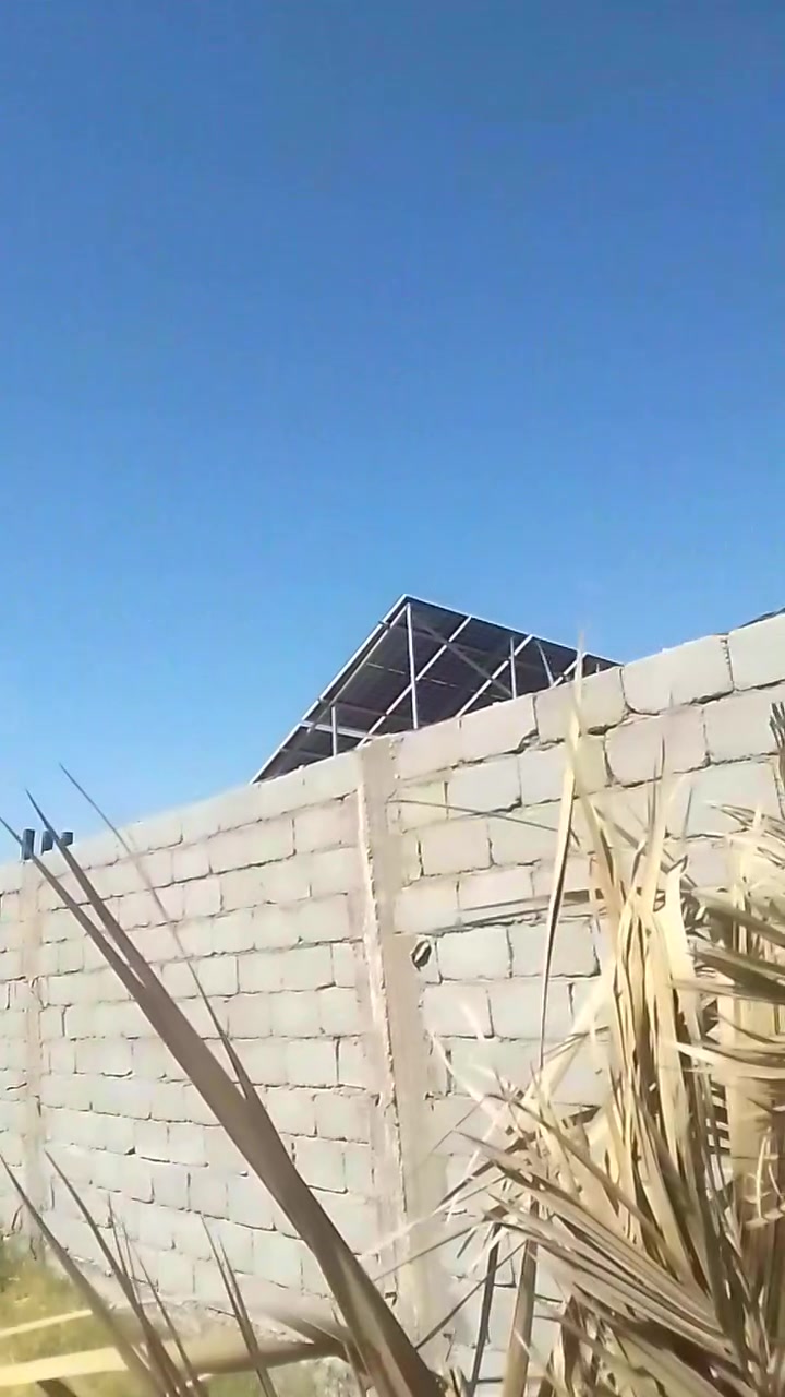 السلام عليكم ارض زراعيه للبيع تريد نص دونم..تريد دونم..في اليوسفيه الشارع الرابع منطقه شاليهات عائليه ومزارع منطقه فيها بناء واستثمارات حديثه تكدر اتسويها مزرعه او استثمار موجود جميع الخدمات للتواصل..***********
