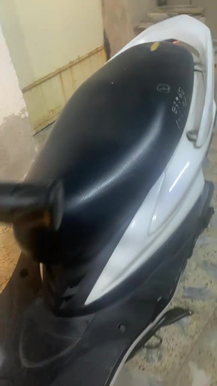 دراجه سكنس  ياباني مكينه مكفوله من الفتح كهربائيات كلهه شغاله شاشه شغاله كفرات اصلي  دبلات شغاله طسه ناعمه دراجه حلوه وكلهه كامله مكاني بغداد  الزعفرانية شرا ي اتصل على الرقم *********** متوفرواتساب 
السعر1100

