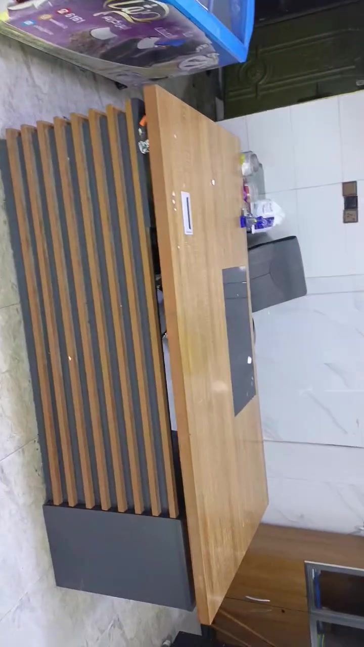 اغراض محل كامله 28متر رفوف +ميز كاشير+ ميز سفينة+مجمدة+4ثلاجات+6عوارض جبس+مواد مجامية  للبيع بغداد الحسينيه الراشدية  ***********

