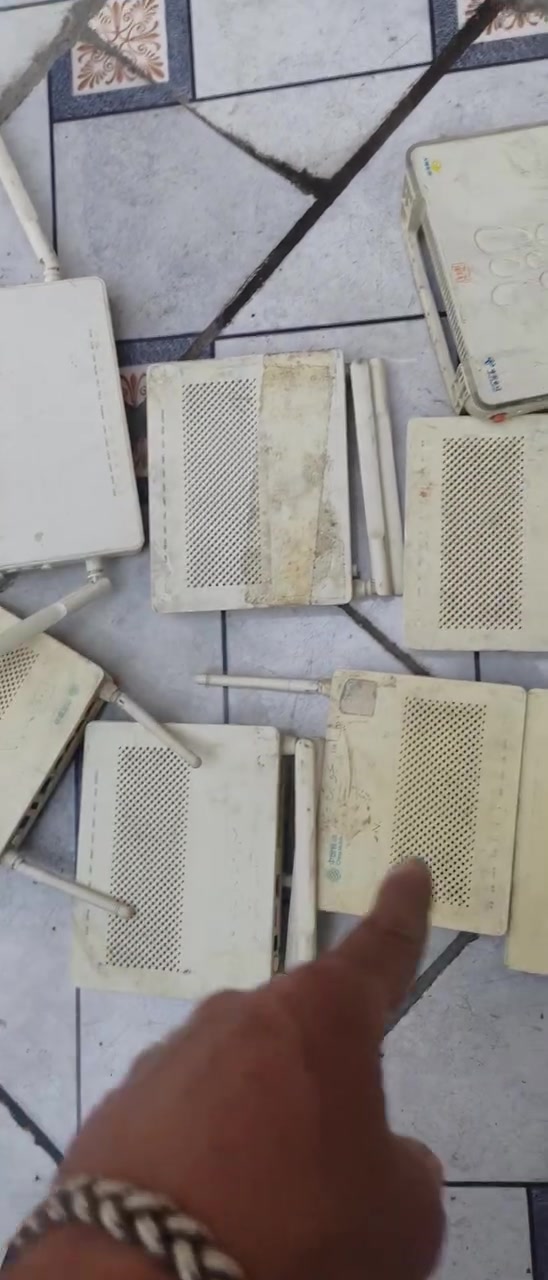 الكترونيات • تبادل • شلعة زينة