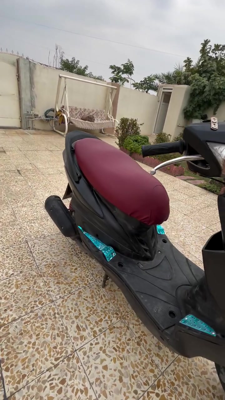 سكنس فحل ياباني للبيع دراجه لا صرف لا بخار سلف هندر كهربائيات كامله محرك بلادي كفرات كامله للبيع تعال خاص وبيك خير وتدلل ***********
