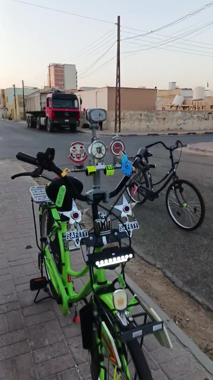 سلام عليكم 

🌀بايسكل لون مميز تفاحي🍐 موديل 2022 ياباني ماخذه من كرار ابو النقش ( السعر 180 وبيه مجال حگ الجيه) 

🌀تنويه اخوان بيع هوه وغراضه الموجوده بيه

🌀الغراض البيه

 بلاجكتور شحن عالي ناصي رماش وصفاره(هورن)3 اصوات بيه. سله طياريه. جگ نص. بوري سرج قلاب. گصب ويل طلقه. ماسكه شمسيه. باجات عدد 4.سله أماميه. علامات ملكه 2.اسهم عدد 2. تراجي فسفوره 2. فسفوريات ويل.  نجمات عدد 2 فسفوريه اماميه. مصاطر 2 خير من الله غراض بيه 

 التواصل واتساب  ***********
